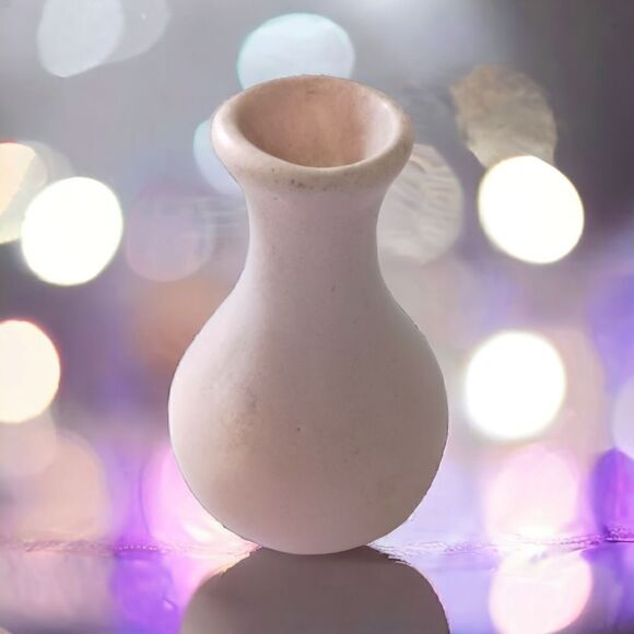 Vintage Mini Bud Vase Pottery Teardrop Pale Pink Miniature Minimalist Farmhouse. - Picture 13 of 14